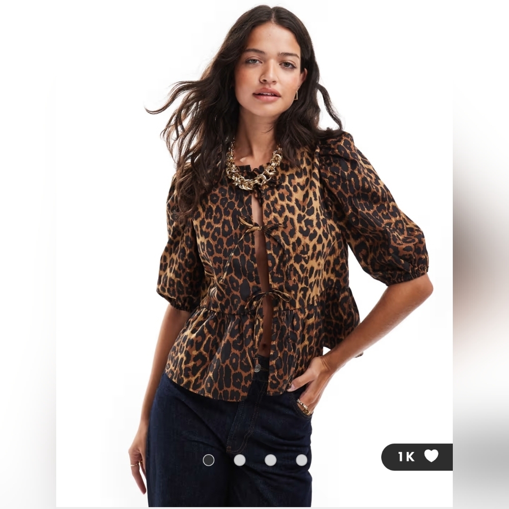 NWOT Noisy May Cotton Poplin Tie Front Top in Leo Print Size Medium US 8-10